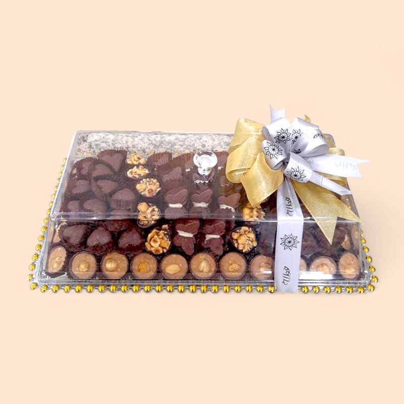Choclatey-and-dates-tray